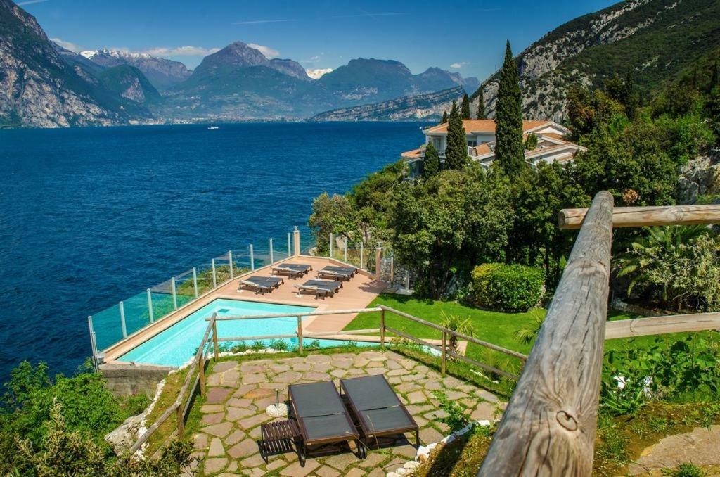 Villa Tempesta Torbole Sul Garda ภายนอก รูปภาพ